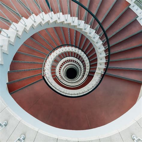 Cuánto cuesta instalar una escalera de caracol Descubre los precios aquí