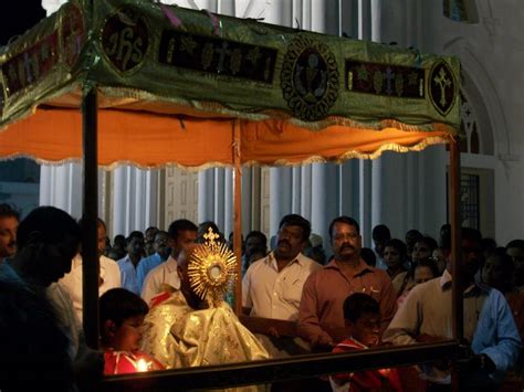 How The Virgin Mary Brings Together Different Faiths In Pakistan And India