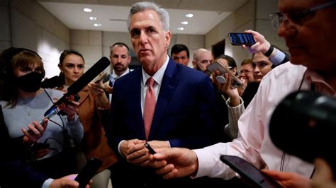 Kevin McCarthy’s impossible GOP math | CNN Politics