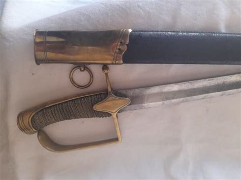 Sabre cavalerie légère ou chasseur a cheval Armes histoire