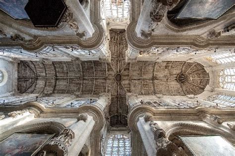 Sprechblasen Kirche Saint Pantal On Ein Wahres Museum Der