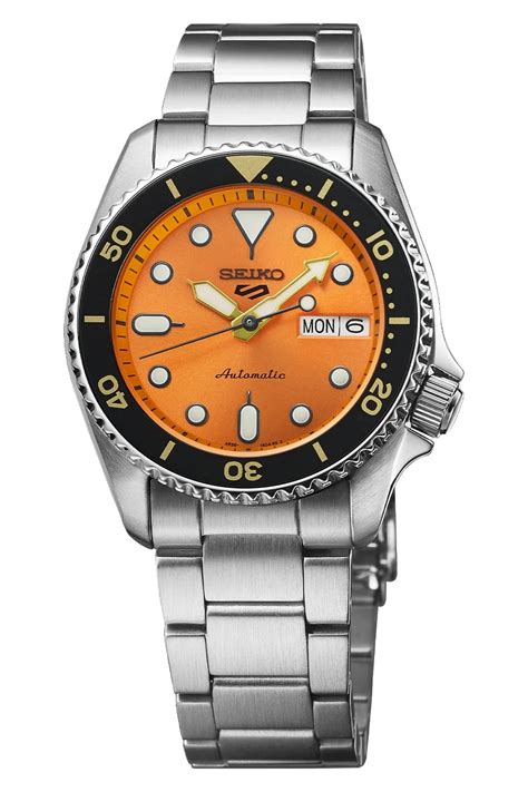 Seiko 5 Sports Skx Series 38mm Mid Size ดีไซน์แบบซีรีส์ดังจากอดีต ในร่างขนาดกลาง Watch World