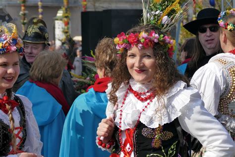 Poniedzia Ek Wielkanocny Polskie Tradycje I Zwyczaje Ludowe