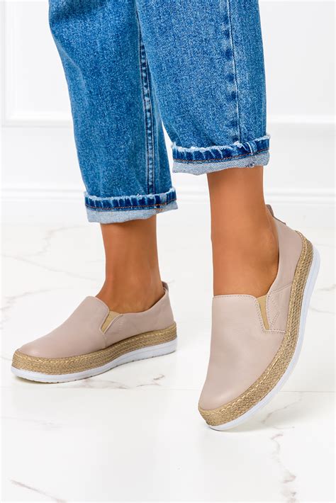 Beżowe półbuty espadryle slip on POLSKA SKÓRA Casu 0644 sklep Casu pl