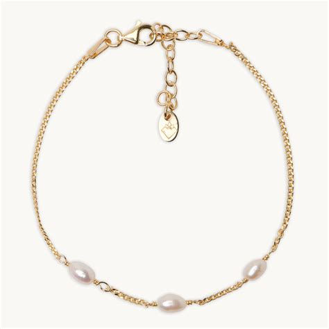 Brianna Pearl Bracelet