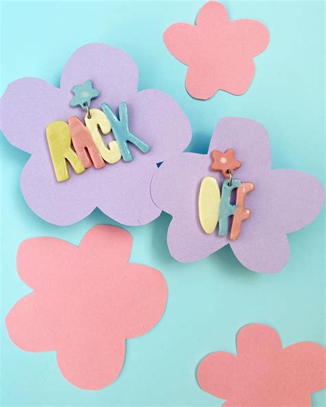 Four reasons why you need a ridiculously silly hair claw! Too cute not