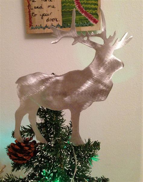 Elk Handcrafted Metal Tree Topper Holiday Decoration Wreath