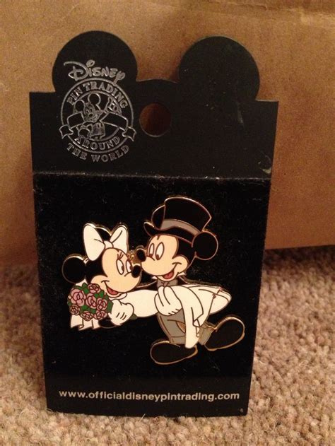 Disney Pin Trading Mickey Minnie Bride Groom 2003 Disney Trading