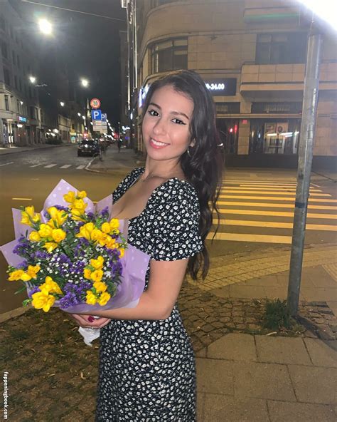 Gulia G On Top Giuliadaqna Nude OnlyFans Leaks Fappening FappeningBook