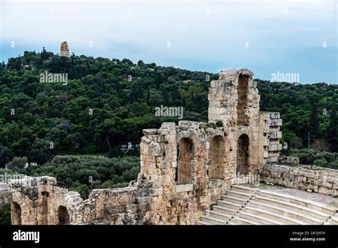 Übersicht über das Amphitheater genannt Odeon des Herodes Atticus