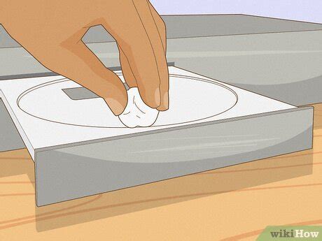 how to clean a dirty cd