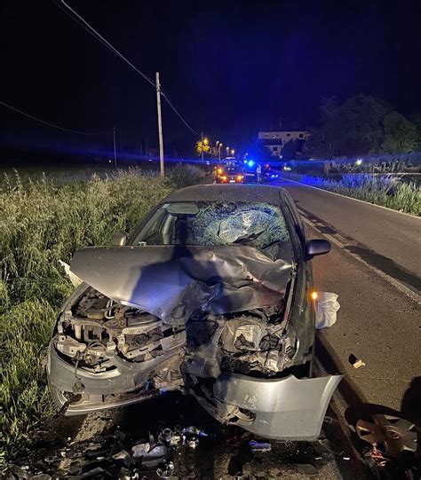 Incidente Medicina Oggi Scontro Frontale Tra Auto E Moto Muore Il