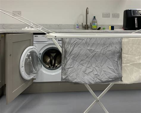 how to wash a silk pillowcase 2