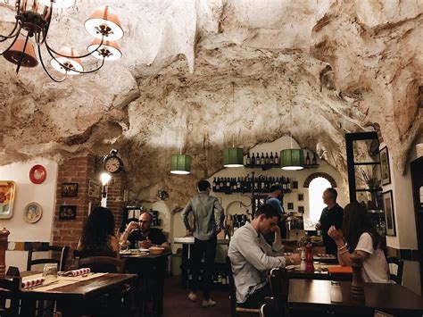 Discover The Best Restaurants In Pisa Where The Locals Go For The