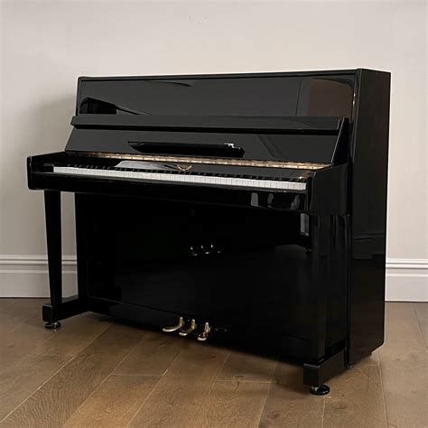 Eavestaff Compact Upright Piano