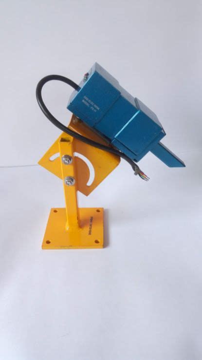 Hot Metal Detector Size Mulitsizes Feature Light Weight Micro Controller Based At Rs