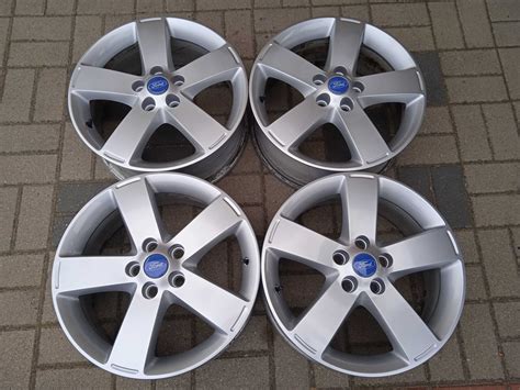 Alufelgi Ford 17 Cali 5x108 Kuga Mondeo Focus C Max S Max Piękne