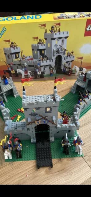 Lego Kings Castle Classic Vintage Knights With Box And