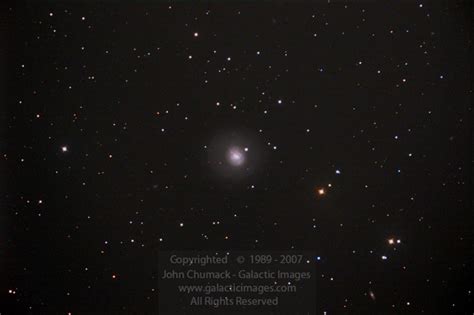 M77 Seyfert Spiral Galaxy Photos - Seyfert type Galaxies are known to ...