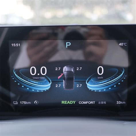 Nate U Pro Electric Car Ev Suv Drive 610km Range Fast Charge For Adults