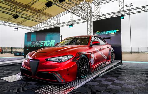 Romeo Ferraris unveils all-electric Alfa Romeo Giulia touring car in ...