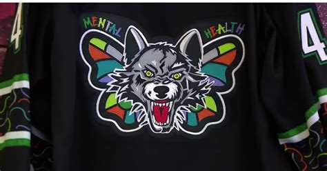 Chicago Wolves jerseys to bring attention to mental health - CBS Chicago