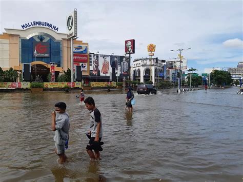 Drainase Jalan Dr Soetomo Samarinda Segera Terhubung Dengan Pasar