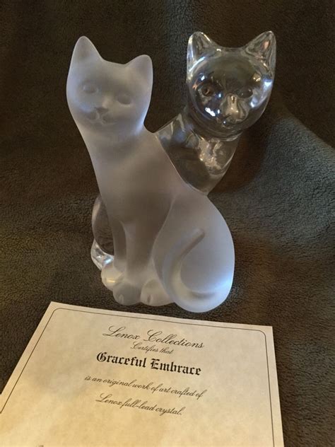 Lenox Cat Crystal Figurine Graceful Embrace Pair Of Sitting Cats Clear And Frosted Lenox Crystal