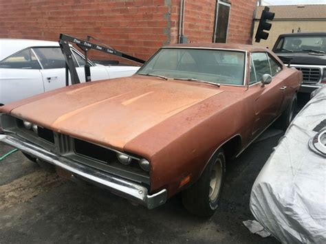 1969 Dodge Charger SE 5 Barn Finds