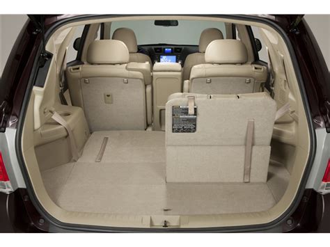 2013 Toyota Highlander: 35 Interior Photos | U.S. News