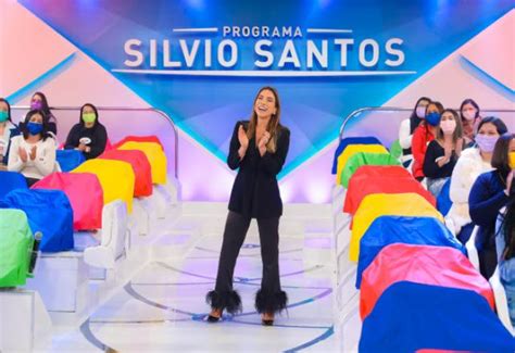 Sbt Tv Patricia Abravanel Recebe Luciana Gimenez E Mari Fernandez No Programa Silvio Santos