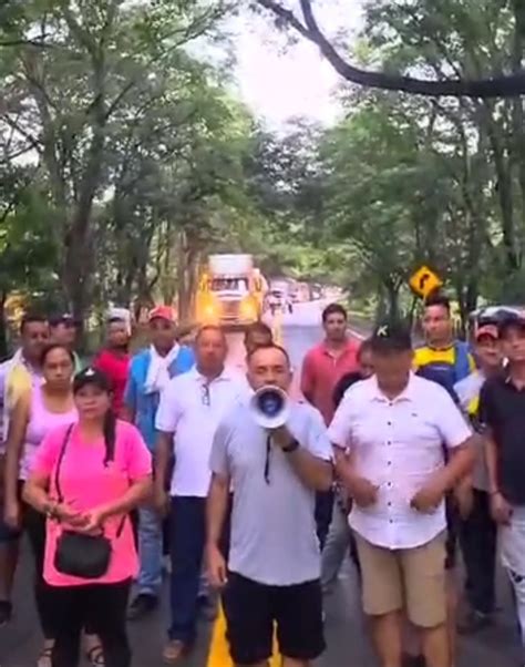 Bloqueo En La Troncal Del Caribe Municipio De Pailitas Exige