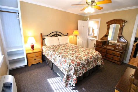 Hotel Rooms in Fredericksburg, Texas - Lodging in Fredericksburg ...