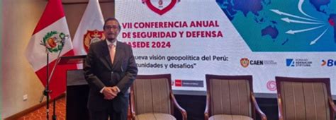 El Decano Nacional Del Clad Dr Jos Luis Sotelo Torpoco Particip En