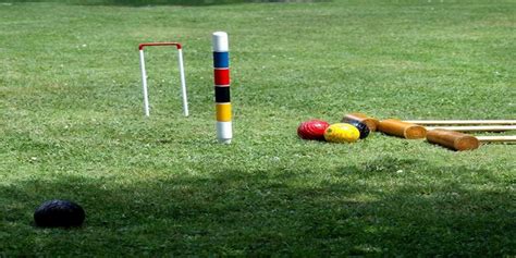 Croquet: History, Types, Objective, & Equipment - Sportsmatik