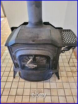 Cast Iron Wood Burning Stove Resolute By Vermont Castings Cast Iron Stove