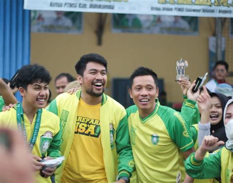 Atlet Parepare Sapu Bersih Medali Emas Cabor Tenis Meja Baca Pesan