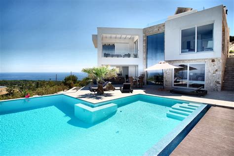 Villa De Luxe Avec Vue Spectaculaire Sur La Mer Cala Lliteres Abritel