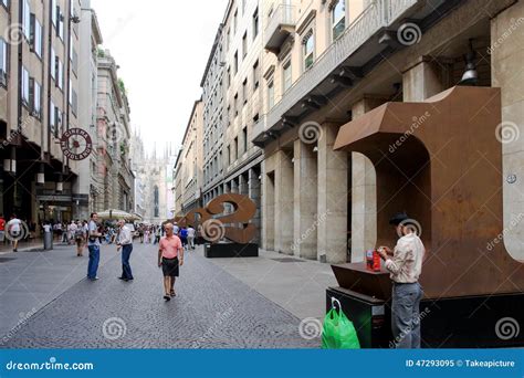 Milan Italy Street View Editorial Image Image Of Italy 47293095