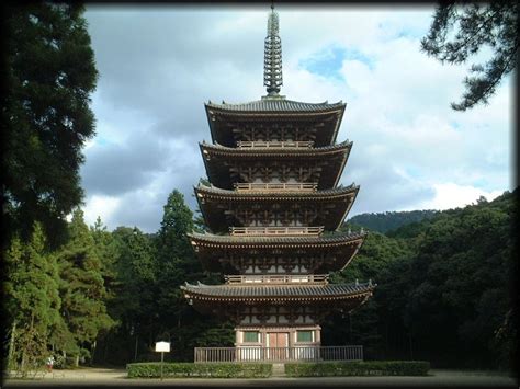 醍醐寺金堂・五重塔／京都の庭園／造形礼賛