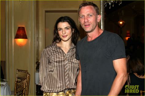 Photo Rachel Wesiz Daniel Craig Daughter Grace Star Wars 03 Photo