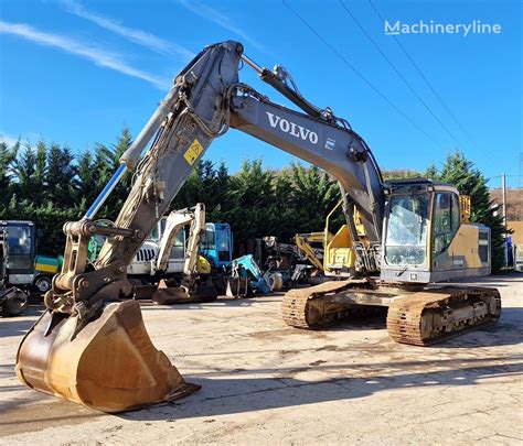 Volvo EC 220 EL Tracked Excavator For Sale France Chuzelles PB38795