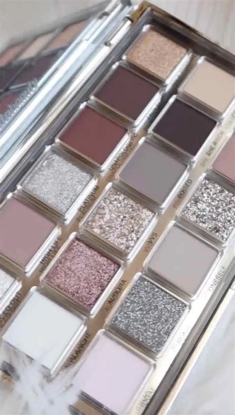 Huda Beauty Icy Nude Collection Natale 2024 Nuvole Di Bellezza