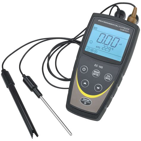 Oakton EC 100 Portable Conductivity Meter Kit