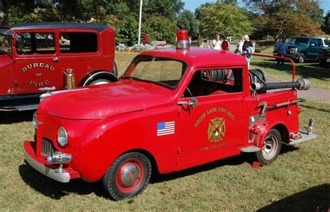 131 best images about Vintage Fire Trucks on Pinterest | Trucks, Saint ...