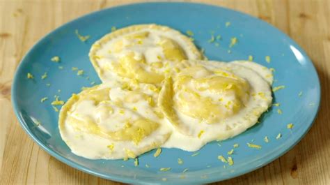 Ravioli Ricotta E Limone Ricetta Fatto In Casa Da Benedetta