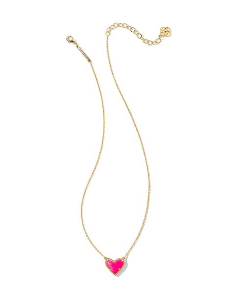 Ari Heart Gold Pendant Necklace In Neon Pink Magnesite Kendra Scott