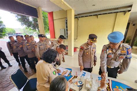 Polda Sumut Cek Urine Personel Cegah Penyalahgunaan Narkoba Antara