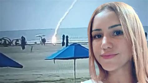 Ella era la mujer que murió al ser alcanzada por un rayo en plena playa