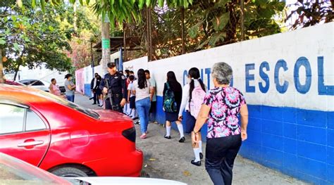 PNC El Salvador On Twitter Los Centros Escolares De Apopa Son Seguros